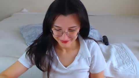 Snapshot of dorotty_ chatting on October 9, 4:54 am Your Dorotty online show from October 9, 4:54 am