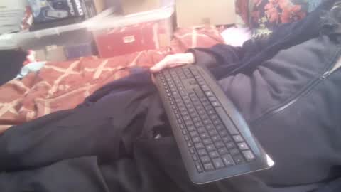 Snapshot of dorsetbiker714 chatting on February 6, 10:37 am Hello welcome to Slutsville I am the Naked Chef really but you may call me Peter online show from February 6, 10:37 am