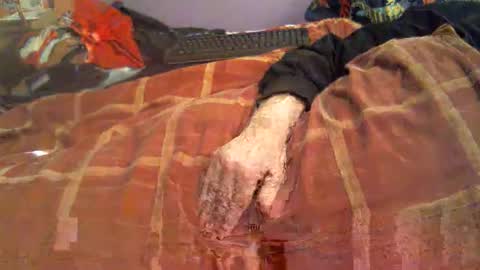 Snapshot of dorsetbiker714 chatting on October 4, 12:03 pm Hello welcome to Slutsville I am the Naked Chef really but you may call me Peter online show from October 4, 12:03 pm