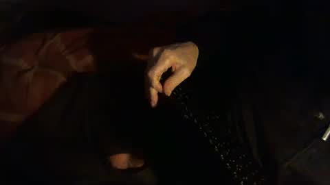 Snapshot of dorsetbiker714 chatting on November 9, 3:21 pm Hello welcome to Slutsville I am the Naked Chef really but you may call me Peter online show from November 9, 3:21 pm