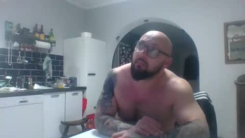 Snapshot of dottoresss chatting on March 9, 5:00 am SaSa online show from March 9, 5:00 am