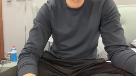 Snapshot of dotx90_fun chatting on November 21, 2:27 pm Funlover online show from November 21, 2:27 pm