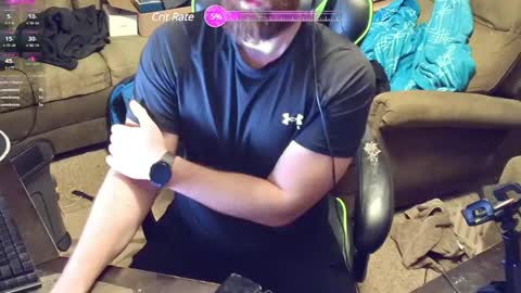 Snapshot of dotyoureyezez chatting on December 6, 11:47 pm DotYourEyezez  online show from December 6, 11:47 pm