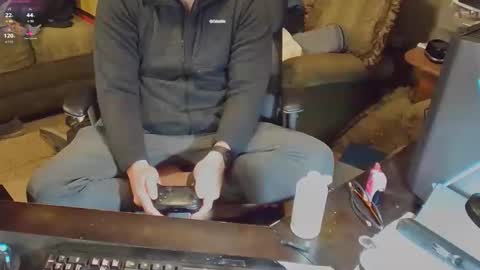 Snapshot of dotyoureyezez chatting on November 28, 11:51 pm DotYourEyezez online show from November 28, 11:51 pm