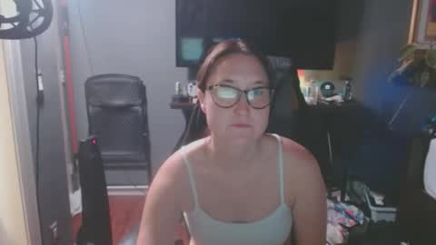 Snapshot of doublefun21 chatting on December 21, 9:49 am doublefun21 online show from December 21, 9:49 am