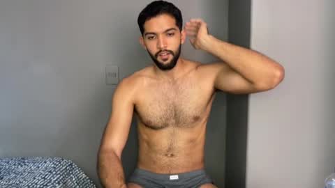 Snapshot of douglasskingjr chatting on February 27, 5:47 pm douglasskingjr online show from February 27, 5:47 pm