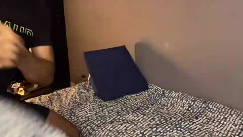 Snapshot of douglasskingjr chatting on March 8, 5:49 am douglasskingjr online show from March 8, 5:49 am