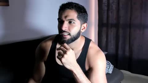 Snapshot of douglasskingjr chatting on November 7, 3:45 pm douglasskingjr online show from November 7, 3:45 pm