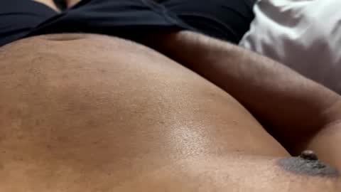 Snapshot of down4hairy chatting on December 20, 11:32 am down4hairy online show from December 20, 11:32 am