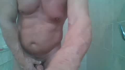 Snapshot of downdog925 chatting on February 1, 2:34 pm Some guy in Florida online show from February 1, 2:34 pm