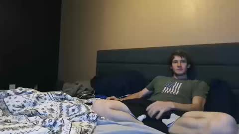 Snapshot of downforthemoney chatting on October 20, 5:08 am downforthemoney online show from October 20, 5:08 am