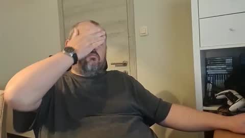 Danny online show from November 5, 7:52 am