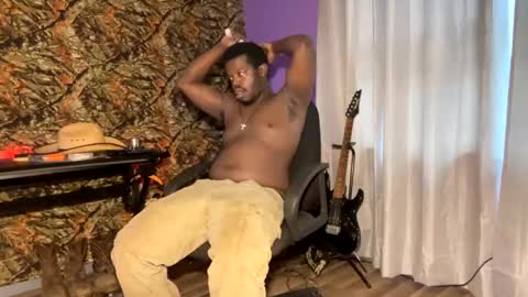 MrPirated online show from December 28, 7:54 pm