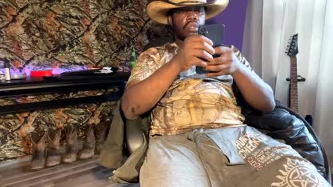 MrPirated online show from January 17, 8:00 pm