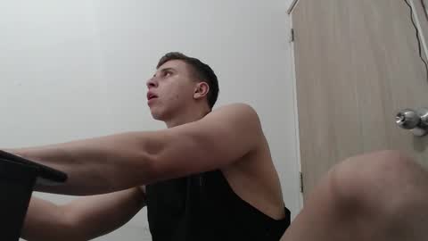 draco_boy2000 online show from March 12, 11:11 pm