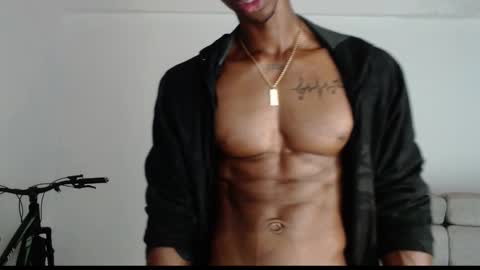 Drake 23 online show from March 23, 7:29 pm