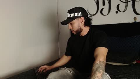 Snapshot of drake_jackson11 chatting on January 5, 7:49 pm drake jackson11 online show from January 5, 7:49 pm