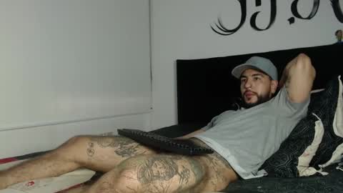 Snapshot of drake_jackson11 chatting on January 9, 8:44 pm drake jackson11 online show from January 9, 8:44 pm