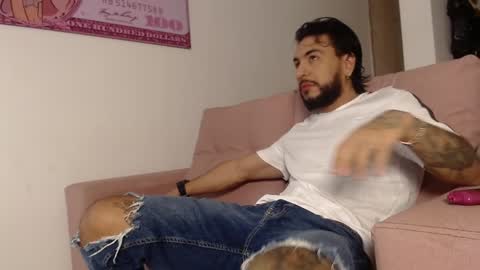 Snapshot of drake_jackson11 chatting on January 27, 10:27 pm drake jackson11 online show from January 27, 10:27 pm