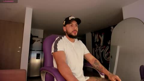 Snapshot of drake_jackson11 chatting on September 28, 10:20 am drake jackson11 online show from September 28, 10:20 am