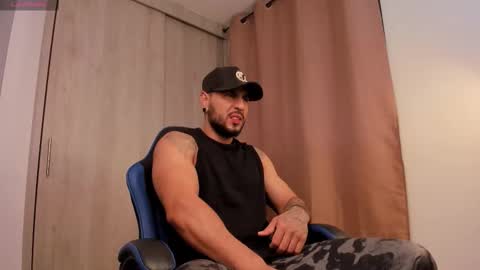 drake jackson11 online show from November 19, 10:48 am