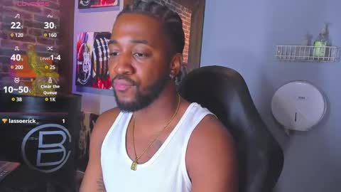 ---Drake--- online show from January 13, 9:20 pm