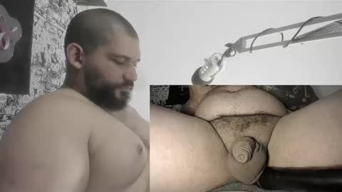 Snapshot of drake_white1 chatting on November 11, 3:50 am drake whitee Independent Model online show from November 11, 3:50 am