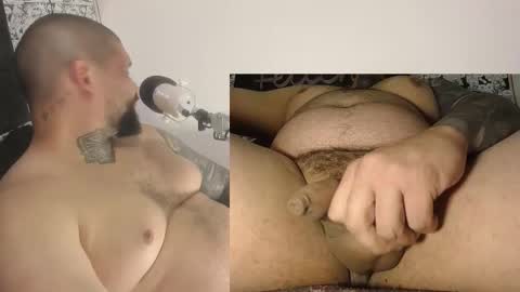 Snapshot of drake_white1 chatting on December 4, 4:00 am drake whitee Independent Model online show from December 4, 4:00 am