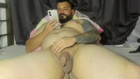 Snapshot of drake_white1 chatting on May 7, 4:07 am drake whitee Independent Model online show from May 7, 4:07 am