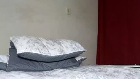 Snapshot of drakesonxx chatting on November 16, 11:16 am Andrs Independent Model online show from November 16, 11:16 am