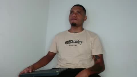 drako_monstercock online show from February 4, 1:56 am