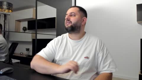 Draven A online show from January 27, 3:37 am