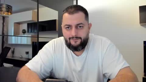 Draven A online show from February 10, 2:59 pm