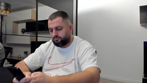 Draven A online show from February 18, 9:09 pm