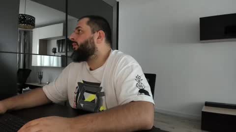 DravenPeak online show from September 13, 2:17 pm