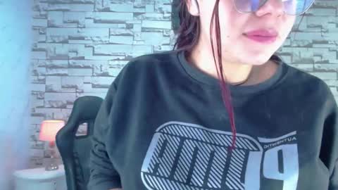 Draviana  online show from October 7, 3:25 am