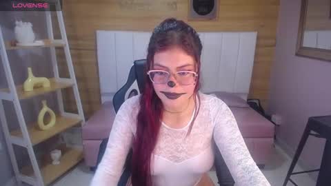 Draviana  online show from October 18, 3:20 am