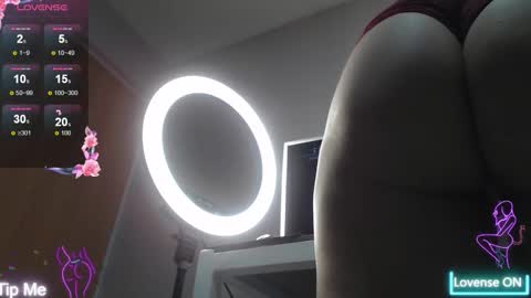 Snapshot of draviana_a chatting on October 30, 3:52 am Draviana online show from October 30, 3:52 am