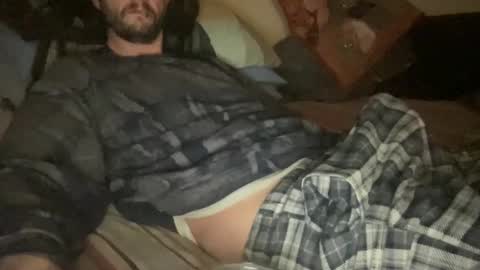 Dreads online show from January 3, 1:38 am