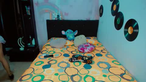 sharon online show from November 11, 9:53 am