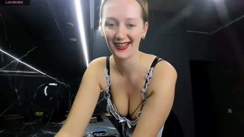 dreamesoul online show from January 14, 1:28 pm