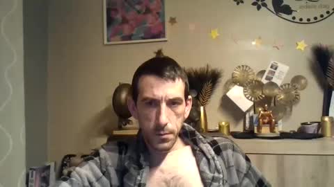 dreamguy38 online show from December 18, 1:59 am