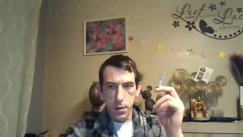 dreamguy38 online show from February 12, 5:47 am