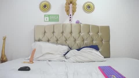 Sophia online show from January 8, 12:38 am