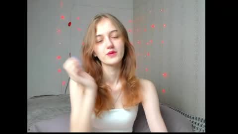 Snapshot of dreamy_pollyyy chatting on May 16, 7:45 pm dreamy_pollyyy online show from May 16, 7:45 pm