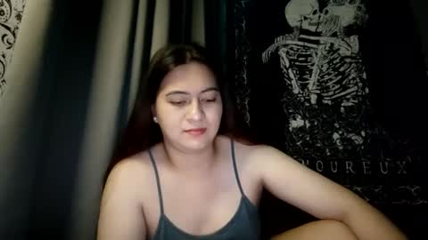 dreamycreamyst online show from December 21, 8:10 pm