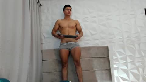 Kevin online show from February 7, 8:33 am