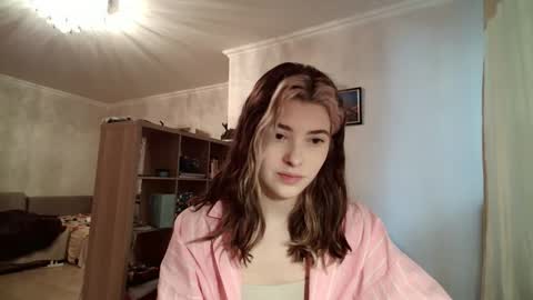 Snapshot of dremazwahlen chatting on February 7, 9:24 am Dia online show from February 7, 9:24 am