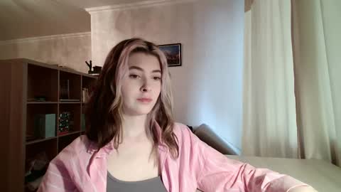 Snapshot of dremazwahlen chatting on February 28, 12:17 pm Dia online show from February 28, 12:17 pm