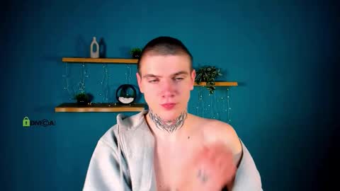 drew_soft_ online show from December 13, 7:53 pm